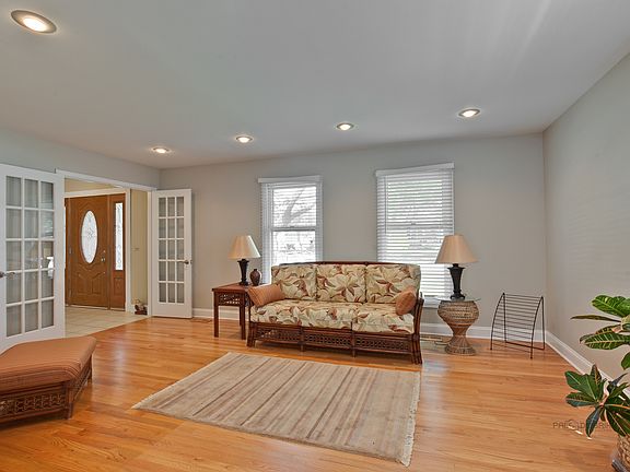 5th image of 230 Hillwick Ln