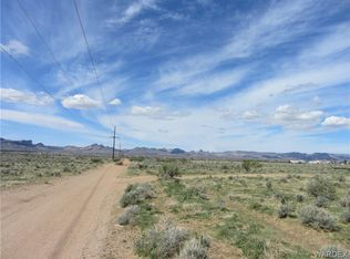 6107 Rain Water Dr, Golden Valley, AZ 86413