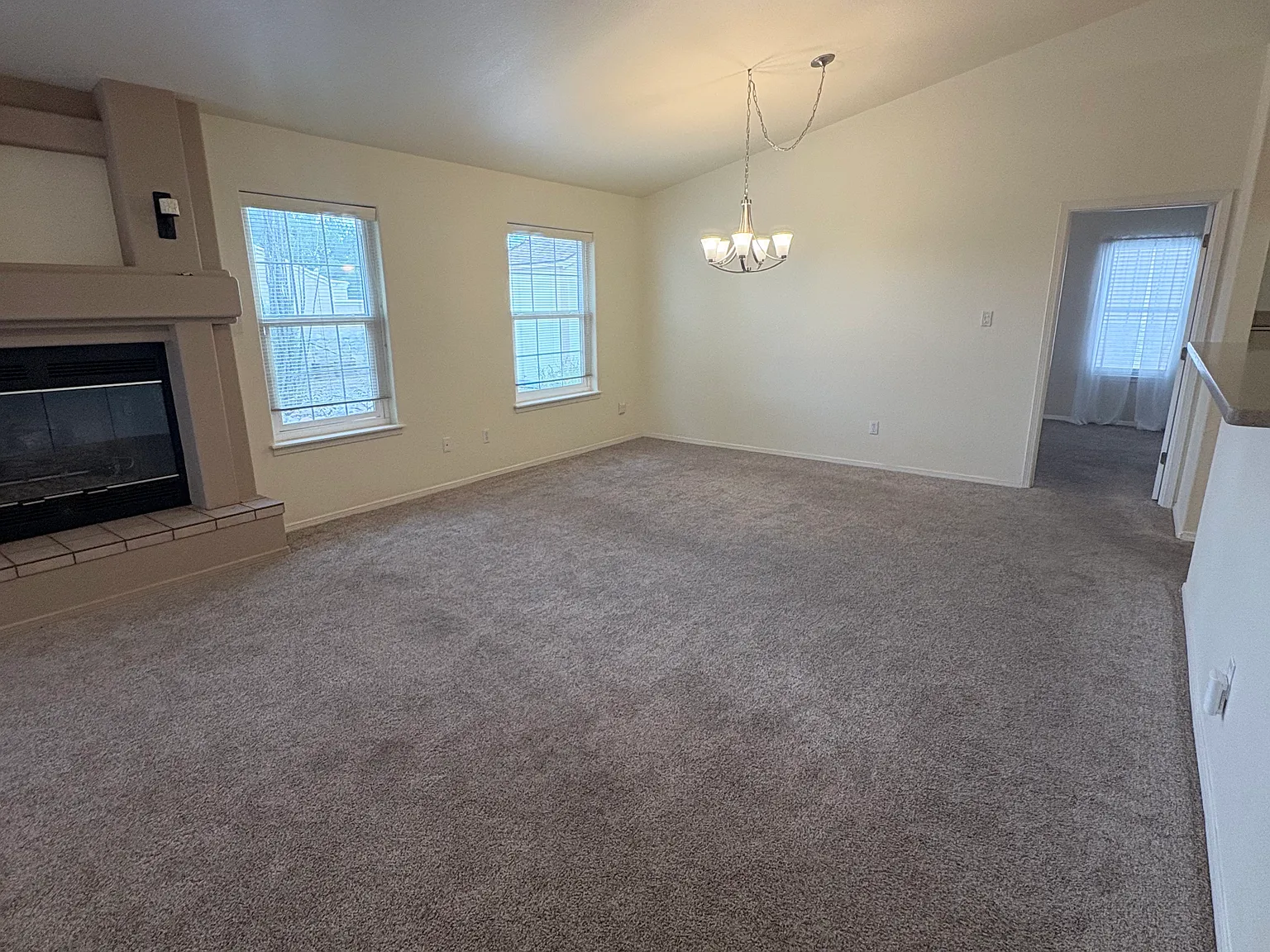 3 bed, 1534 sqft, $1,750 — Photo 2