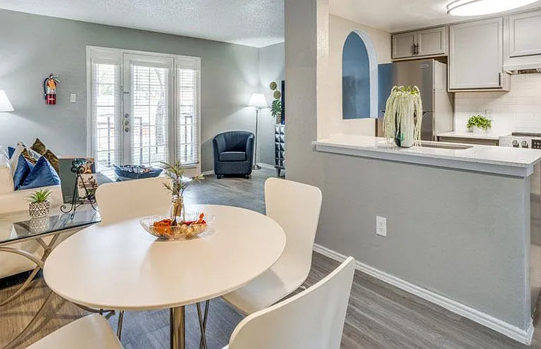 Mateo Apartment Homes — Photo 5