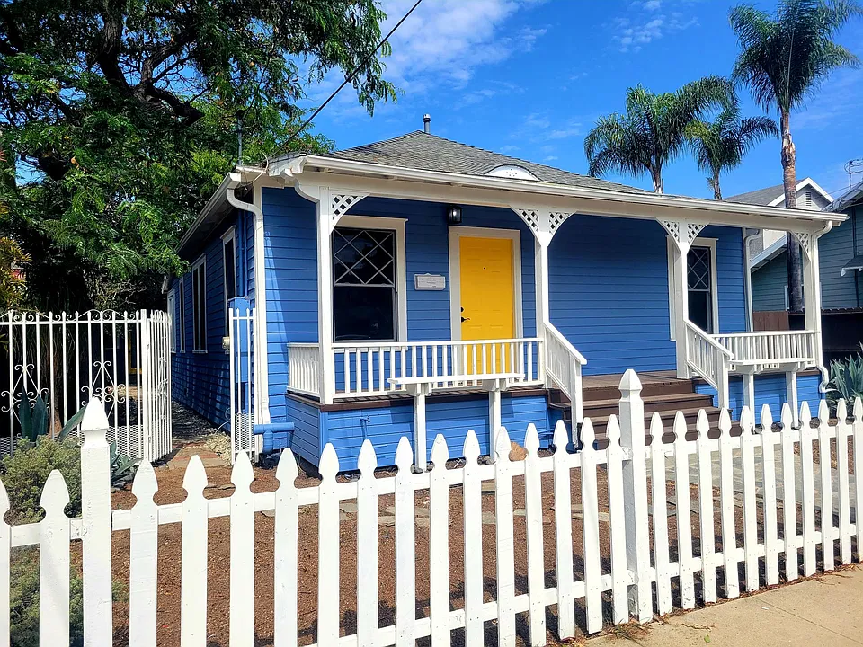 621 Molino Ave