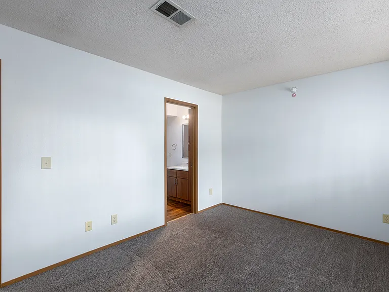 Fountains Apartments — Photo 10