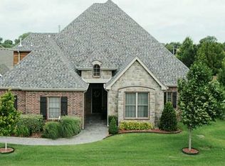 1205 Larkspur Dr, Bartlesville, OK 74006