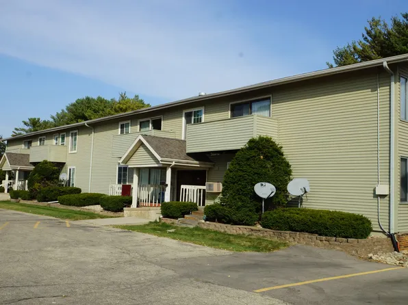 717 Lincoln Ave, Stoughton, WI