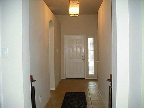 3rd image of 1515 Sleepy Hollow Dr
