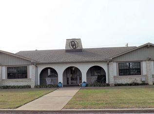 701 W 4th St, Grandfield, OK 73546