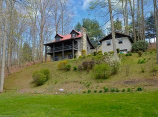 591 Reeves Cove Rd, Candler, NC 28715