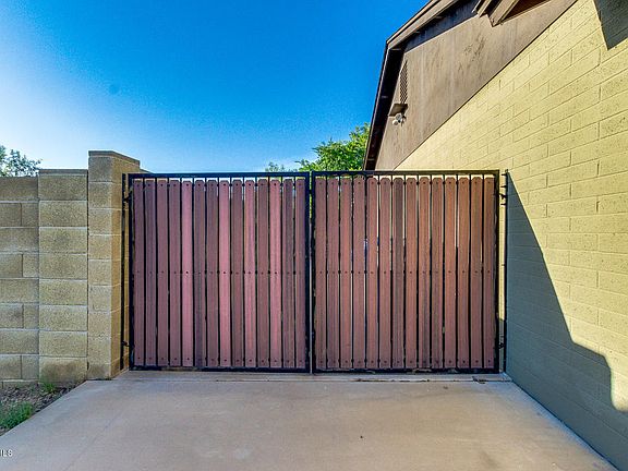 4th image of 6952 E Gary Cir