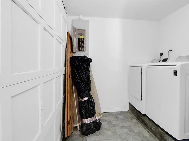 10031 SW 147th Pl — Photo 10
