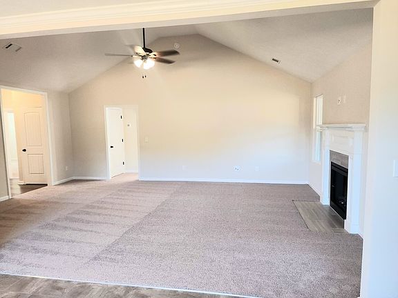 5th image of 2517 Fieldcrest Dr S