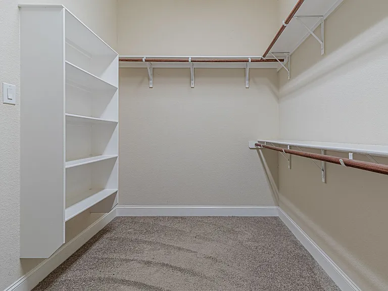 2727 Sonata Park — Photo 22