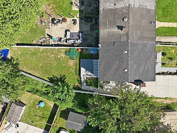 5th image of 2112 Columbia Pl