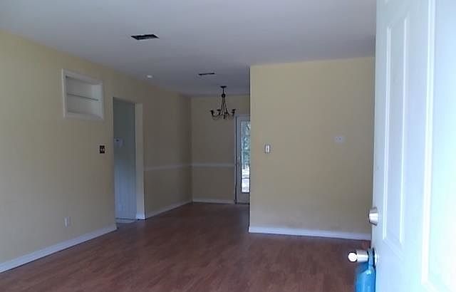 1st image of 7115 Calumet Ct