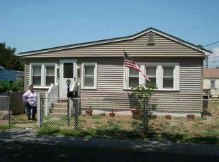 57 E Pacific Ave, Villas, NJ 08251