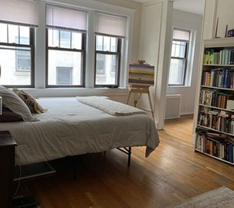 1st image of 2001 Commonwealth Ave APT 33