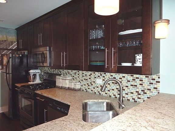 3rd image of 1130 Washington Blvd APT 2B