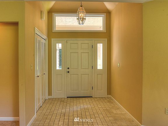 2nd image of 2918 36th Avenue NW #A