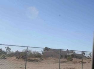 11975 Riggins Rd, Phelan, CA 92371