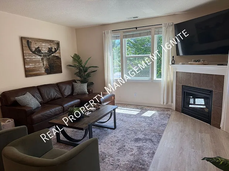 61203 Snowbrush Dr — Photo 5