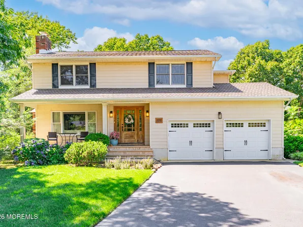139 Mello Lane, Toms River, NJ 08753