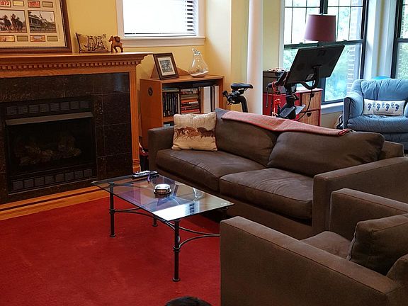 5th image of 857 W Ainslie St APT 3W