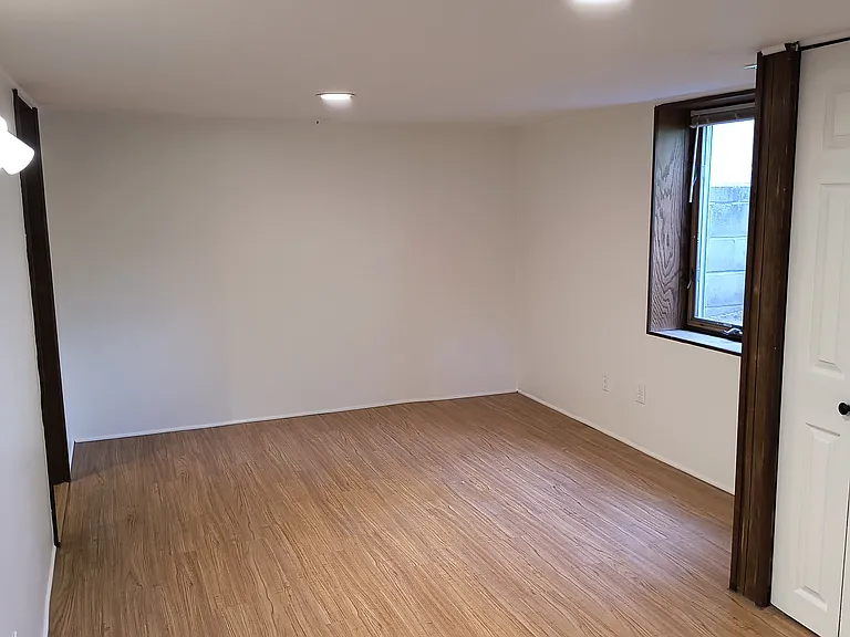 1125 E Clark Rd #5 — Photo 3