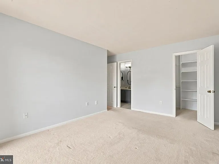 12287 Wadsworth Way — Photo 12