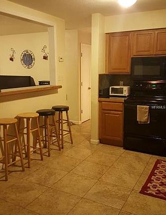 4th image of 10963 105th Ave