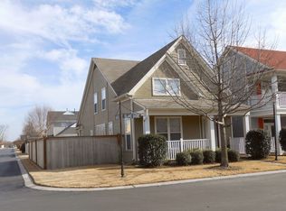 1344 Island Shore Dr, Memphis, TN 38103