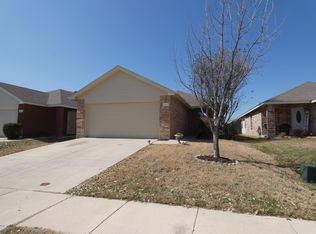 8901 Quarry Ridge Trl, Fort Worth, TX 76244