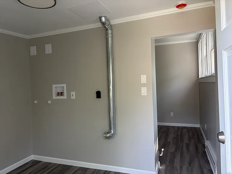 350 S Scott Ave #1 — Photo 6