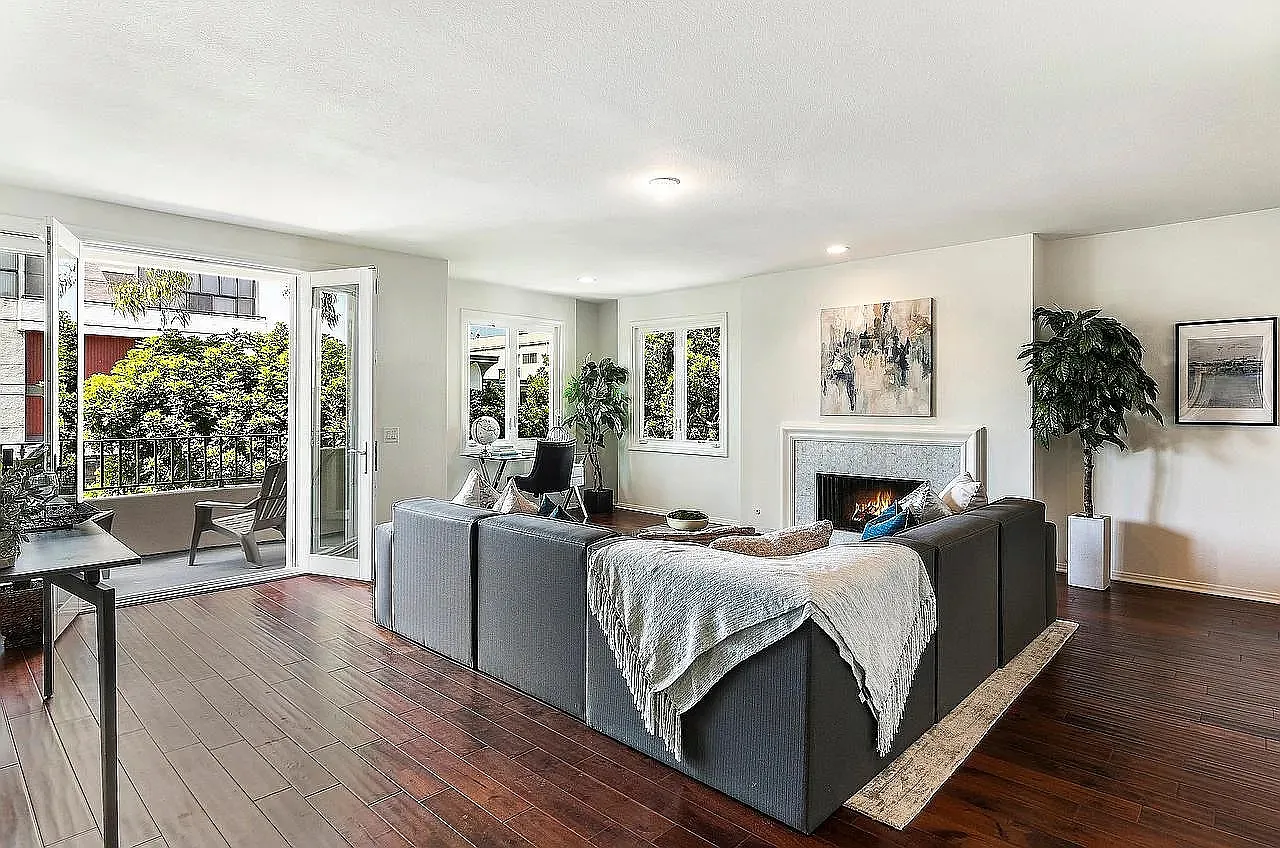 2 bed, 1500 sqft, $4,800 — Photo 1