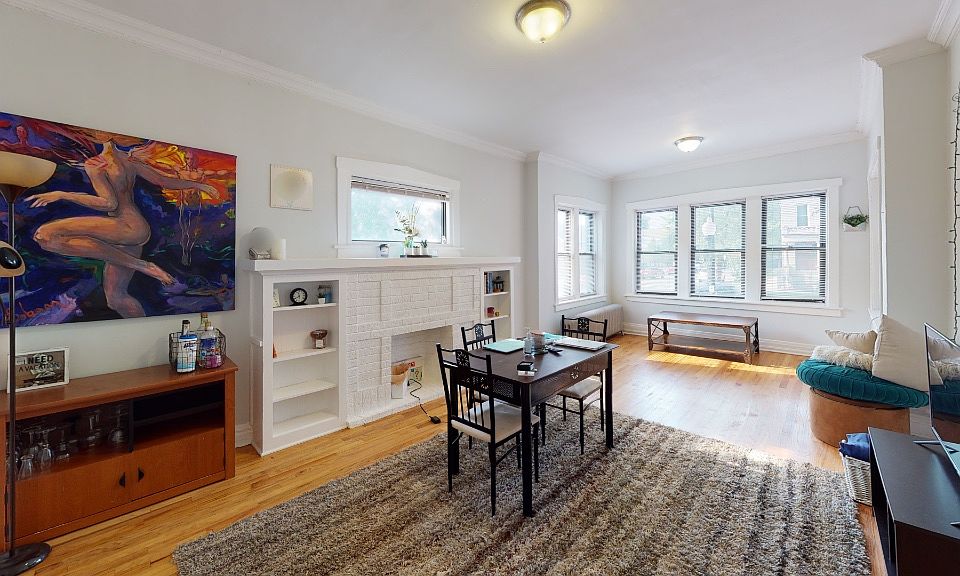 1st image of 3823 W Wrightwood Ave #1B