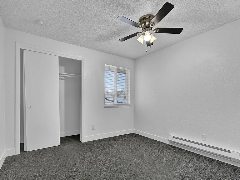 Grover Townhomes — Photo 28