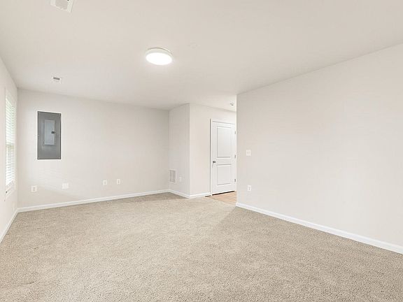 5th image of 296 Willowshire Ct
