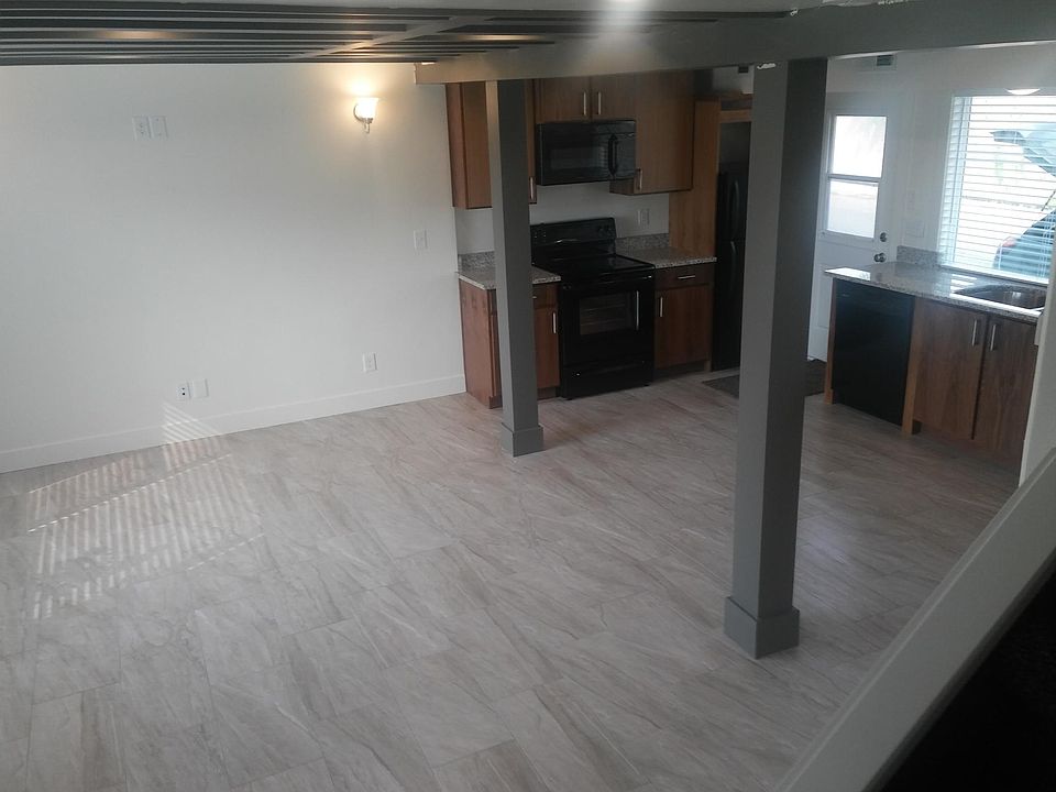 1st image of 1088 Nayon Dr APT G