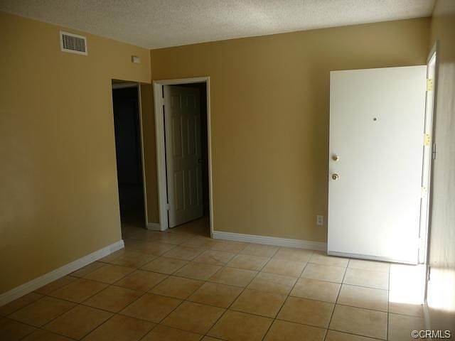 1st image of 314 Lime St APT 1