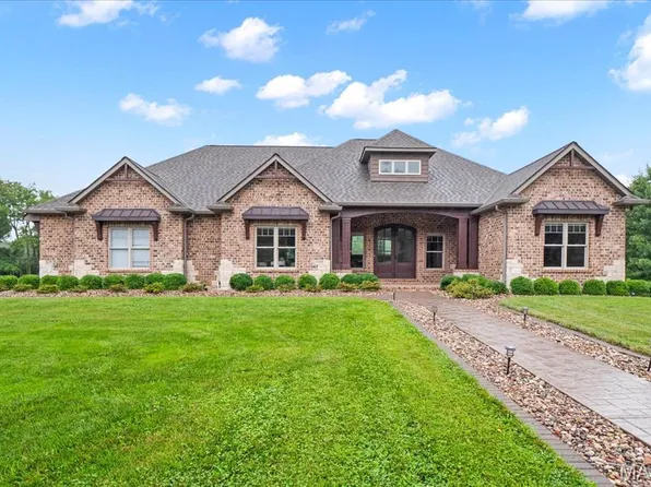 1906 Windcrest Dr, O Fallon, IL 62269