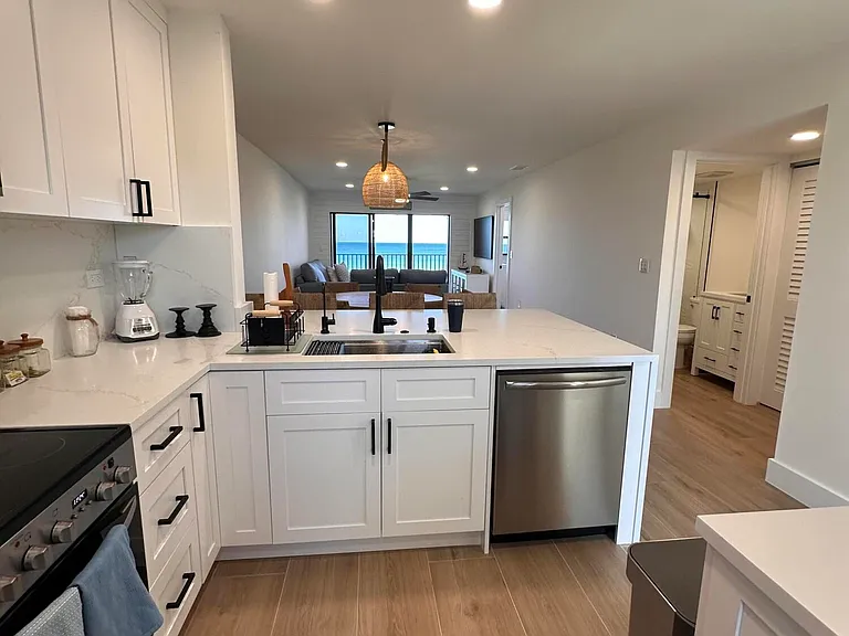 7430 S Ocean Dr #319 — Photo 7