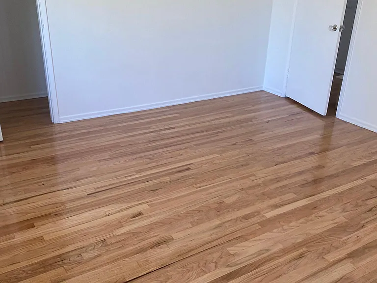 Bedroom #1