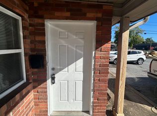 Twin Oaks Apartments, Rogers, AR 72756