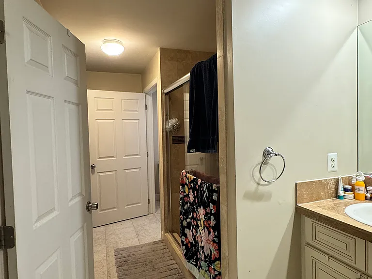 7404 Silent Willow Ct — Photo 23