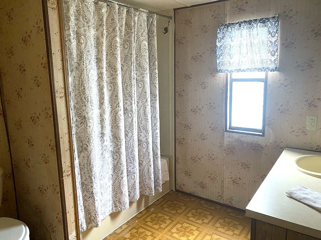2 bed, 1.5 bath, 800 sqft, $1,950 — Photo 3