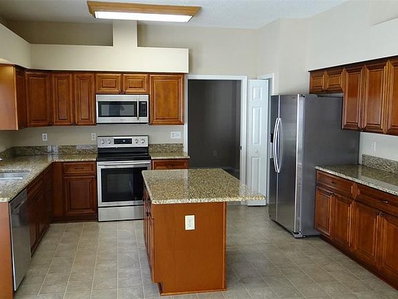2nd image of 9313 Knightsbridge Ct