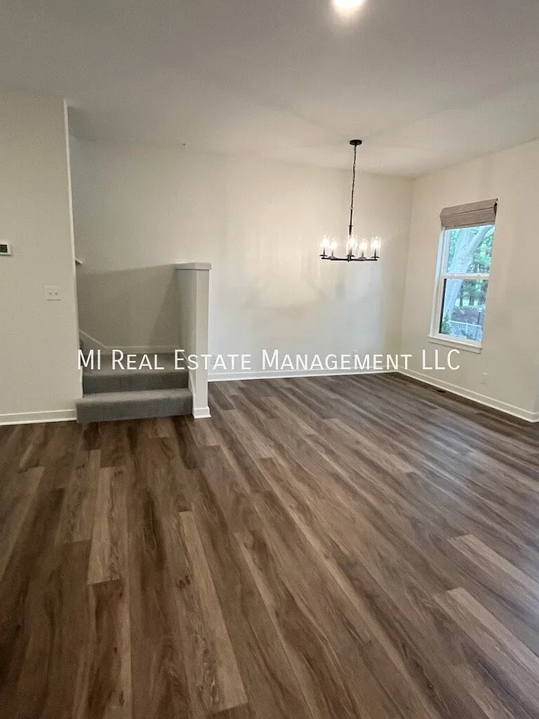 2 bed, 2.5 bath, 1689 sqft, $2,995 — Photo 4