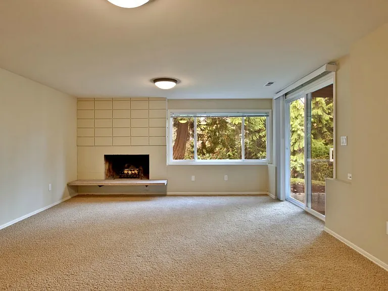 10034 NE 33rd St — Photo 13