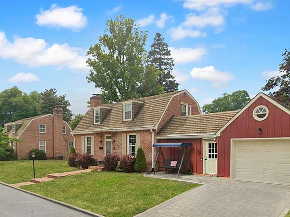 2nd image of 7 Academy Ct