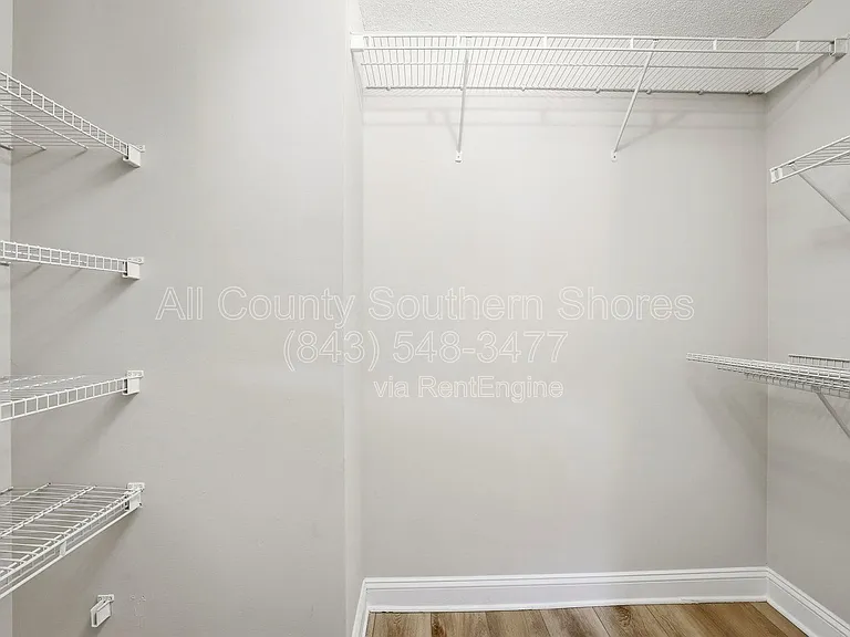 412 Harbour Reef Dr — Photo 23