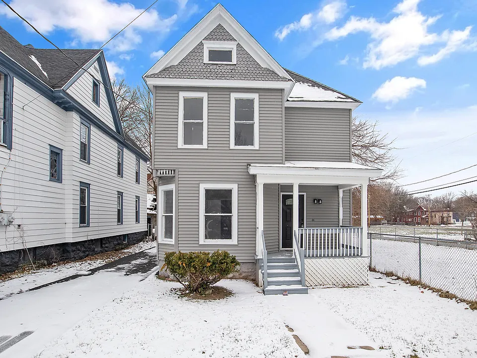 304 Baker Ave #1
