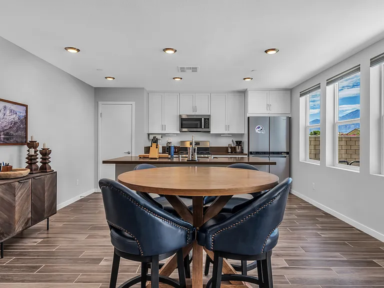 12523 Sylvanus Dr — Photo 22